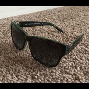 Michael Kors Sunglass